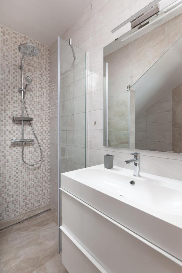 פודגורה Apartments Galic מראה חיצוני תמונה